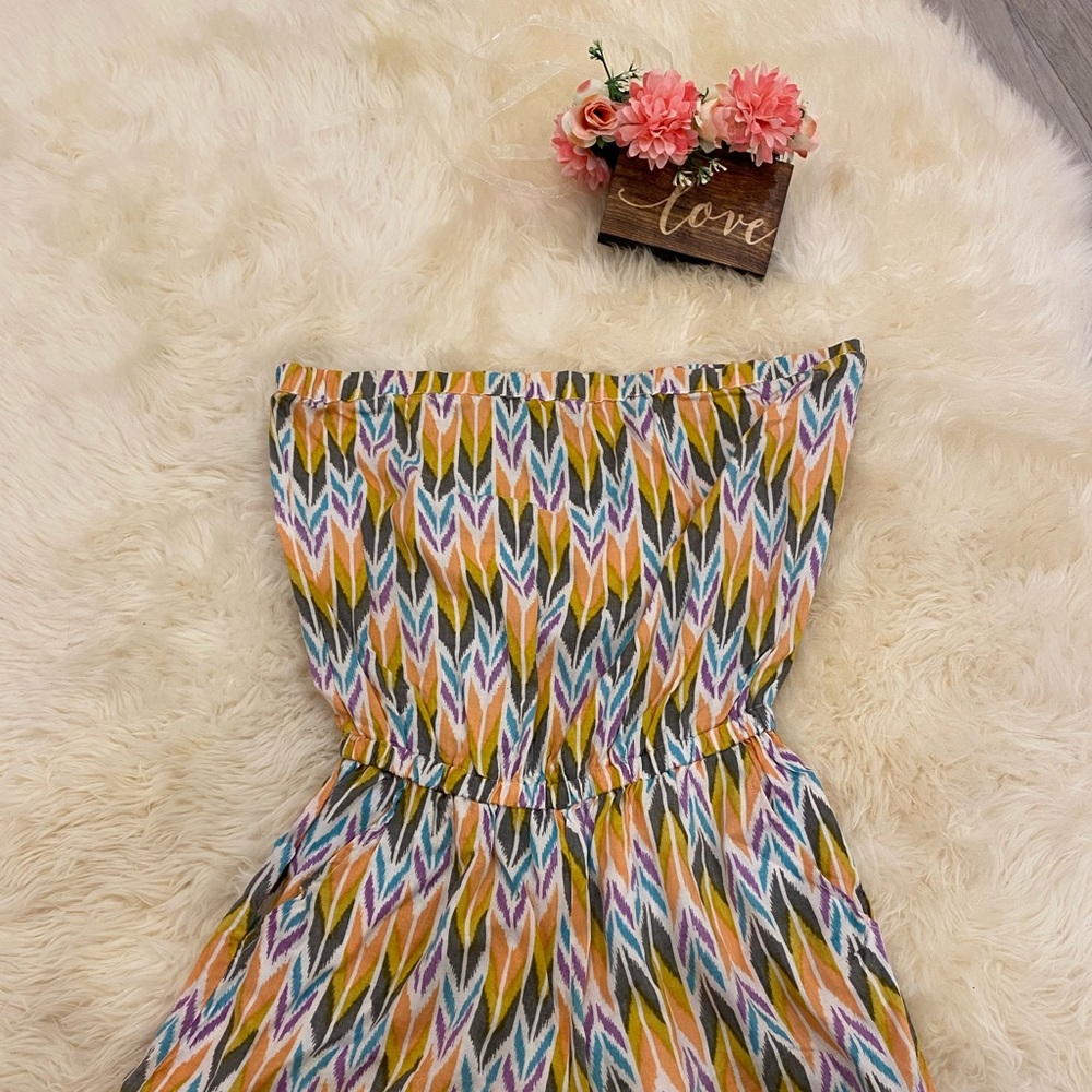 Strapless romper with pockets